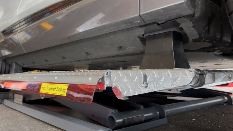 Special lyftkloss för elektriska fordon med rektangulära lyftpunkter