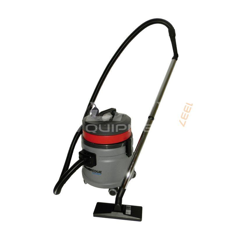 Dammsugare rc30p med eluttag