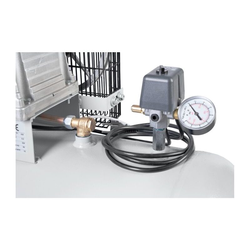 Kompressor – SilverLine PC S200, 200L, 320 l/min, 10 bar